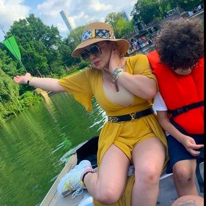 Just charting my new Versace snickers ❤️🥰